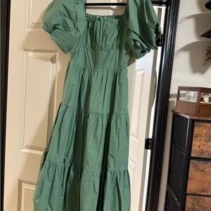 Elegant Green Puff Sleeve Dress